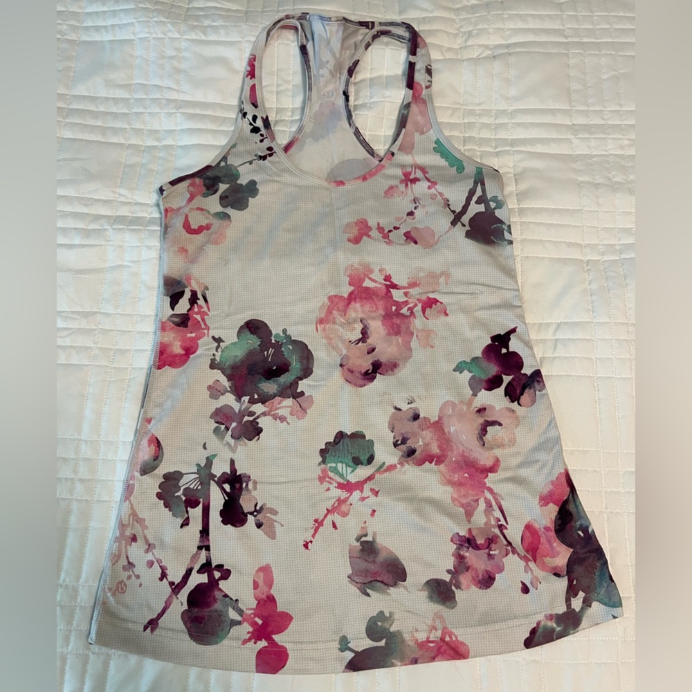 Lululemon Floral Tank Sz 6
